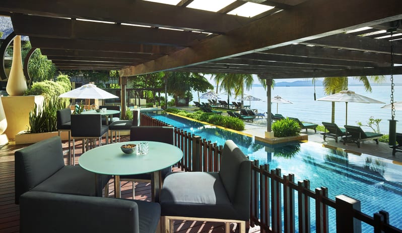 Gaya Island Resort-Pool Bar & Lounge_3439